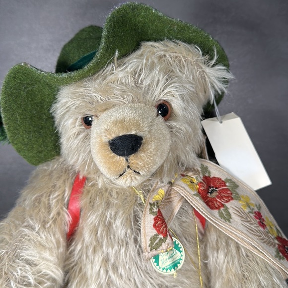 QVC Max Hermann the Happy Wanderer Musical German Bear Limited Edition No. 507 - Picture 4 of 5
